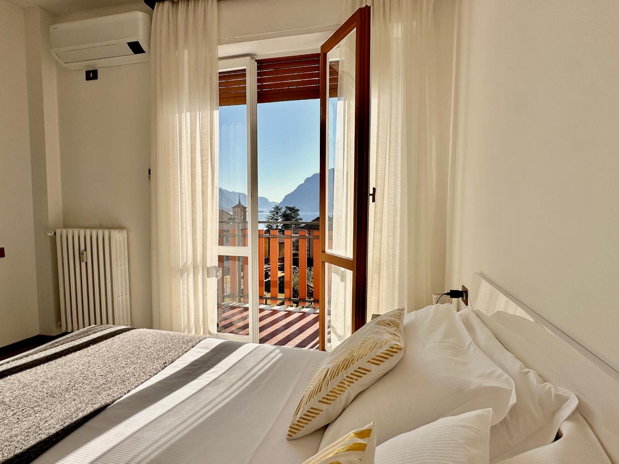 Lake Como View Apartment Oliveto Lario Exterior foto